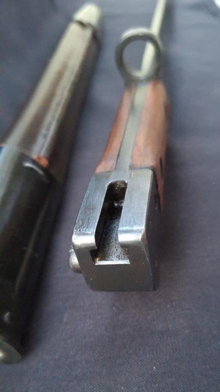 May 1944 Rifle Factory Ishapore (RFI) Indian No.1 Mk III* Bayonet (New/Unissued Condition)